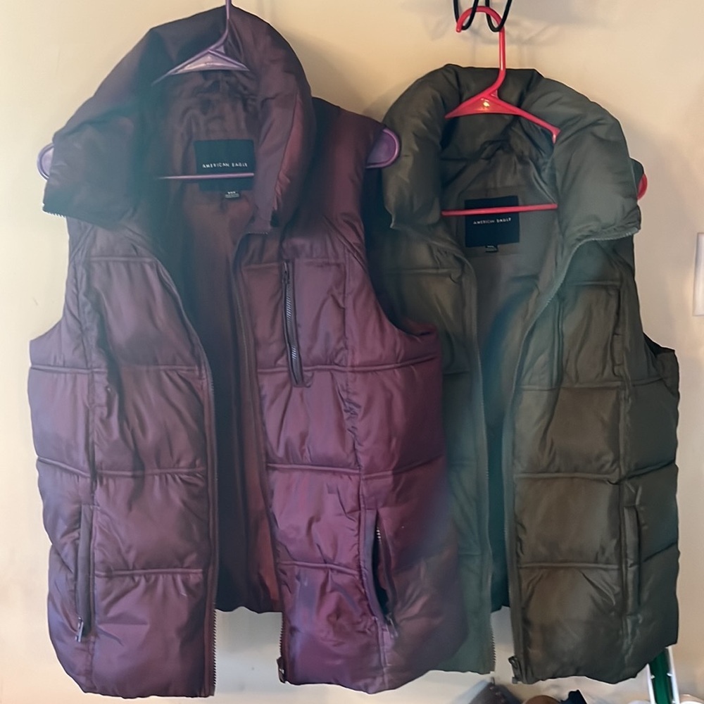 AMERICAN EAGLE ZIP UP VEST , MEDIUM, PURPLE or OLIVE GREEN